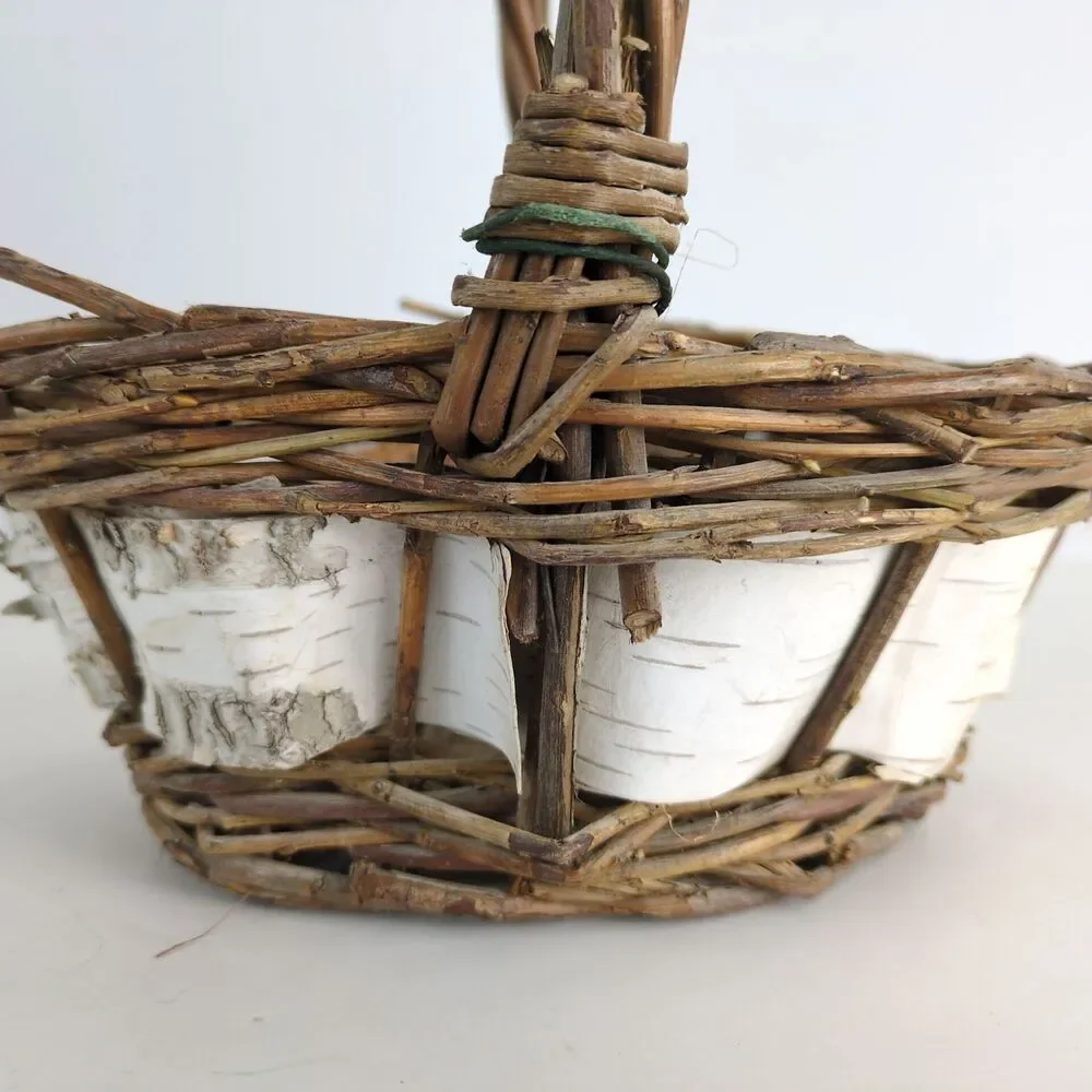 Vintage‎ White Birch Bark Lined Woven Willow Scandinavian-Style Foraging Basket